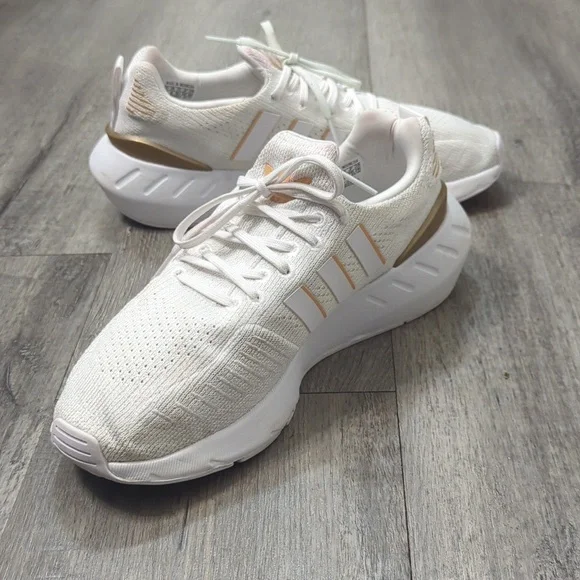 Adidas Swift Run 22 Women’s Size 6.5 - Picture 5 of 8